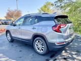 Used 2024 GMC Terrain SLT image 4