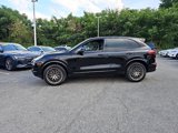 Used 2017 Porsche Cayenne Platinum Edition image 6