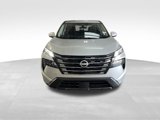 Used 2024 Nissan Rogue SV image 2