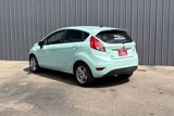 Used 2017 Ford Fiesta SE image 5
