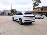 Used 2021 Audi e-tron Premium Plus w/ Premium Plus Package image 4