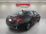 Used 2021 Nissan Versa SV image 4