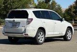 Used 2013 Toyota RAV4 EV image 4