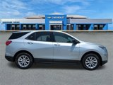 Used 2019 Chevrolet Equinox LS w/ LS Convenience Package image 4