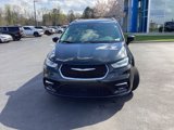 Used 2021 Chrysler Pacifica Touring-L image 4