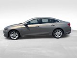 Used 2017 Chevrolet Malibu LT image 2