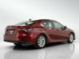 Used 2022 Toyota Camry LE image 5