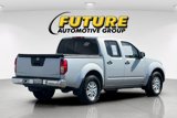 Used 2019 Nissan Frontier SV image 3