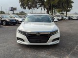 Used 2018 Honda Accord Touring image 2