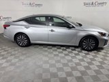 Used 2024 Nissan Altima 2.5 SV image 4