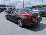 Used 2023 Nissan Altima 2.5 SV image 3