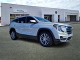 Used 2022 GMC Terrain SLT image 2