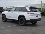 New 2025 Jeep Grand Cherokee Altitude image 4