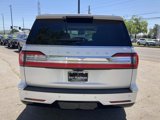 Used 2018 Lincoln Navigator Select image 6