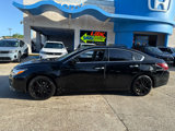 Used 2017 Nissan Altima 2.5 SR w/ Midnight Edition Package image 3