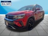Certified 2022 Volkswagen Taos SE image 1