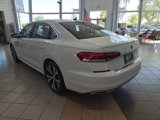 Certified 2022 Volkswagen Passat 2.0T SE image 5
