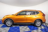 Used 2017 Nissan Rogue SV image 6