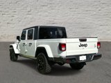 Used 2023 Jeep Gladiator Willys image 2