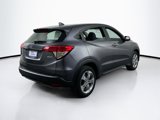 Used 2022 Honda HR-V LX image 5