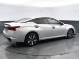 Used 2019 Nissan Altima 2.5 SV image 4