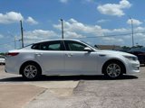 Used 2016 Kia Optima LX w/ LX Convenience Package image 2