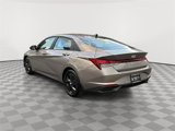 Used 2023 Hyundai Elantra SEL image 5