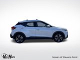 Used 2018 Nissan Kicks SV image 2