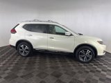 Used 2017 Nissan Rogue SL image 4