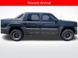 Used 2004 Chevrolet Avalanche 4x4 w/ Preferred Equipment Group image 4