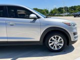 Used 2020 Hyundai Tucson SE image 3