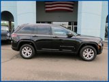 Certified 2022 Jeep Grand Cherokee Limited image 2