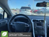 Used 2015 Ford Fusion SE image 2