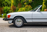 Used 1989 Mercedes-Benz 560 SL image 4