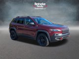 Used 2019 Jeep Cherokee Trailhawk w/ Cold Weather Group image 3