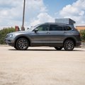 Used 2021 Volkswagen Tiguan SE w/ 3rd Row Seat Package image 3