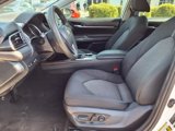 Used 2021 Toyota Camry LE image 3