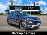 Used 2023 Chevrolet TrailBlazer LT image 2