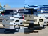 Used 2016 GMC Yukon XL SLE w/ Convenience Package image 5