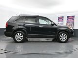 Used 2013 Kia Sorento LX w/ Convenience Pkg image 4