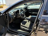 Used 2024 Chevrolet Malibu LT image 2