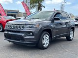 Used 2022 Jeep Compass Latitude image 4