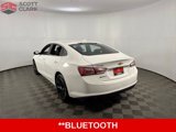 Used 2022 Chevrolet Malibu LT image 5