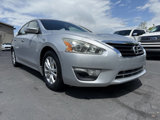 Used 2015 Nissan Altima 2.5 S w/ Sport Value Package image 3