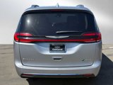 Used 2021 Chrysler Pacifica Touring-L image 4