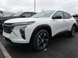 New 2025 Chevrolet Trax RS w/ Sunroof Package image 3