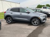 Used 2022 Buick Encore GX Essence image 2