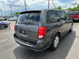 Used 2018 Dodge Grand Caravan SE image 4