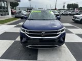 Used 2023 Volkswagen Taos SEL image 2