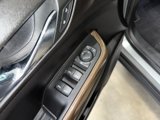 Certified 2023 GMC Acadia SLE w/ Driver Convenience Package image 5